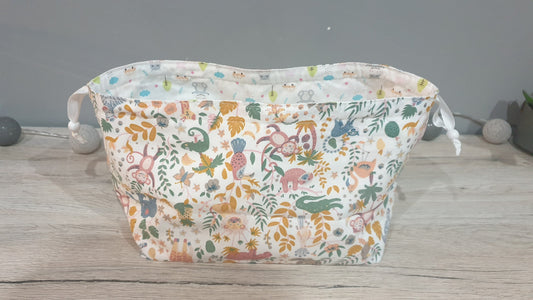 Basket for diapers or wipes