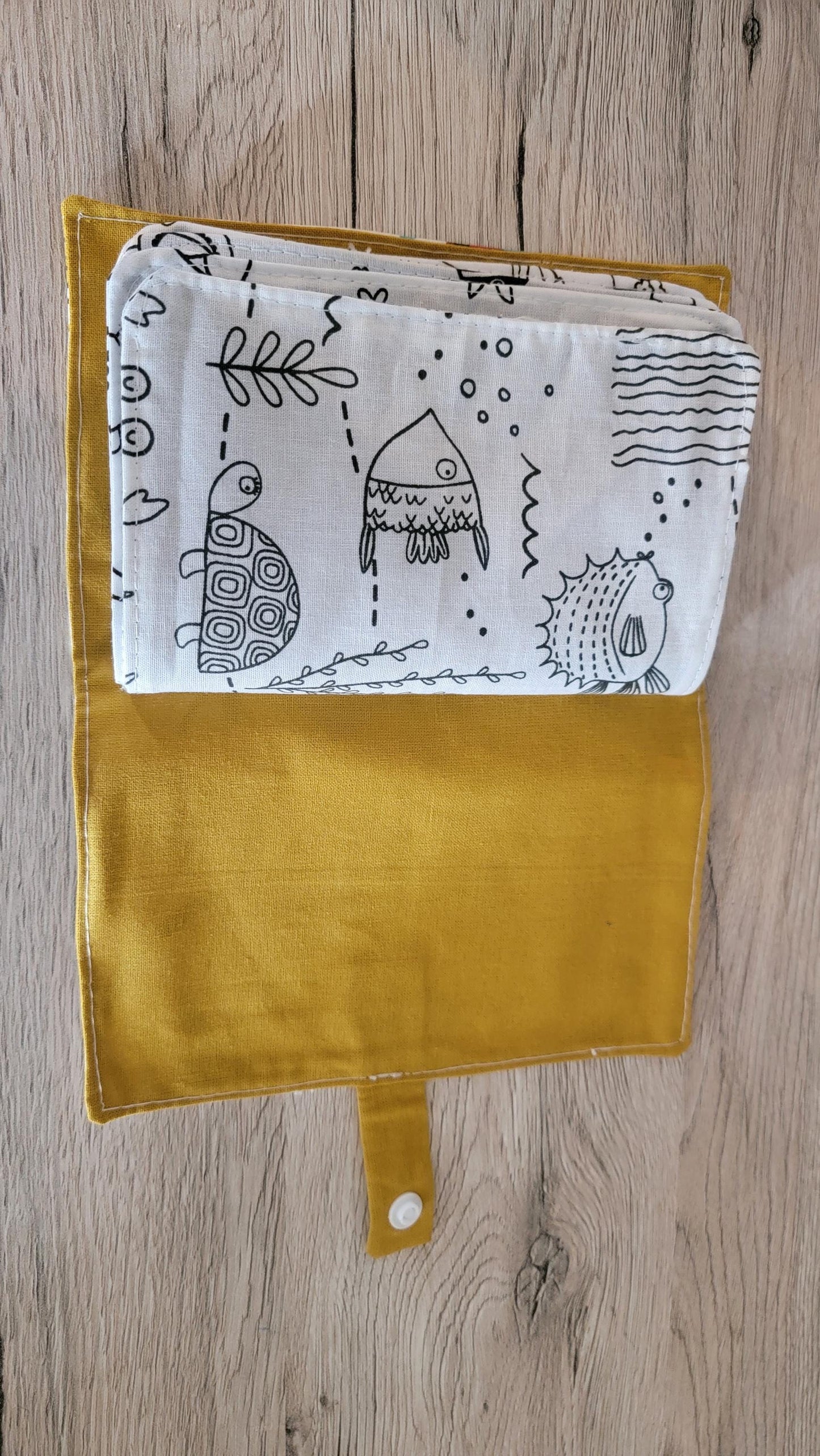 Washable mini coloring book