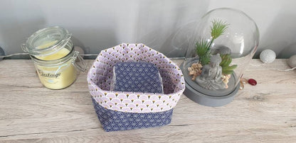 Washable makeup remover wipes with basket