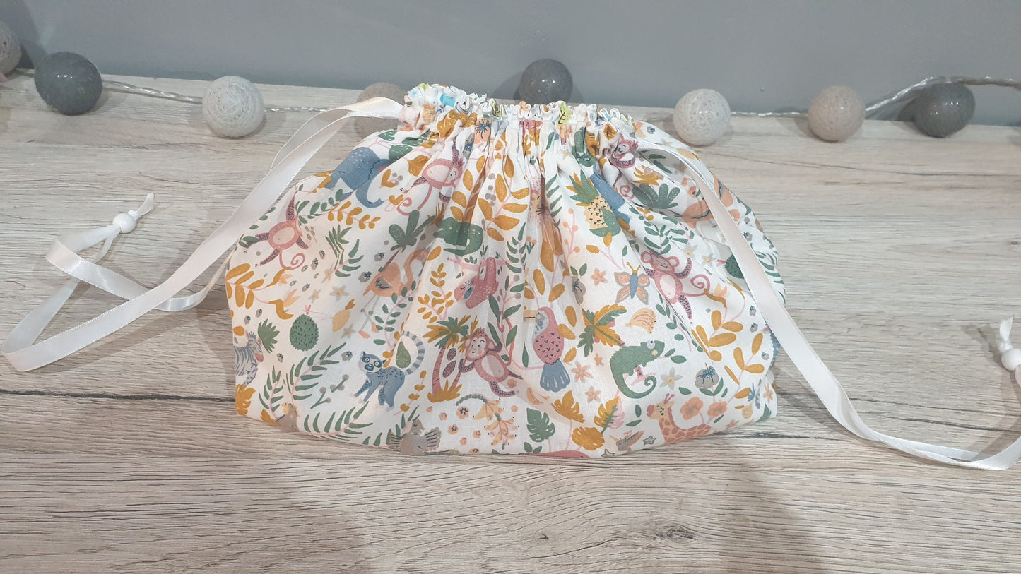 Basket for diapers or wipes