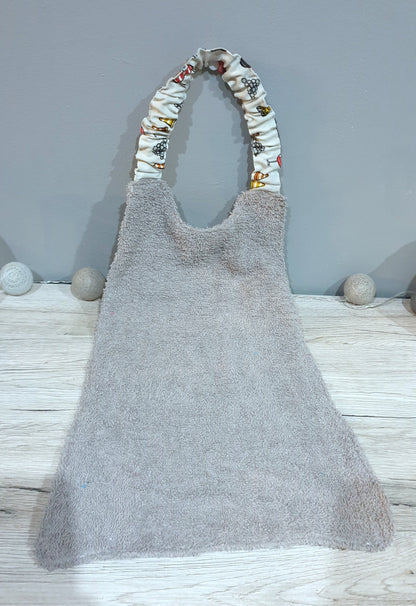 Baby bib 12-36 months