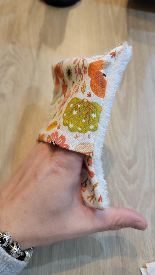 Children's washcloth and glove